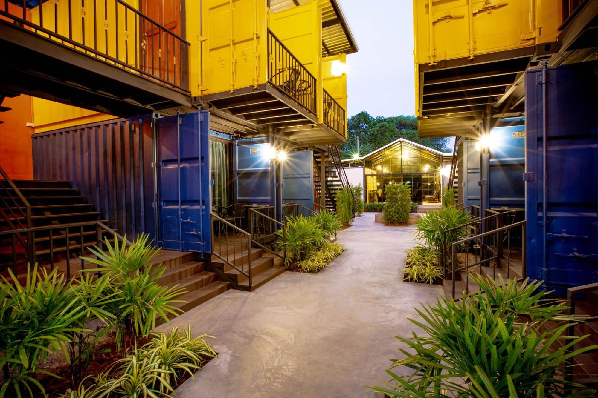 Tuscany Land Resort Donmuang Bangkok Exteriör bild