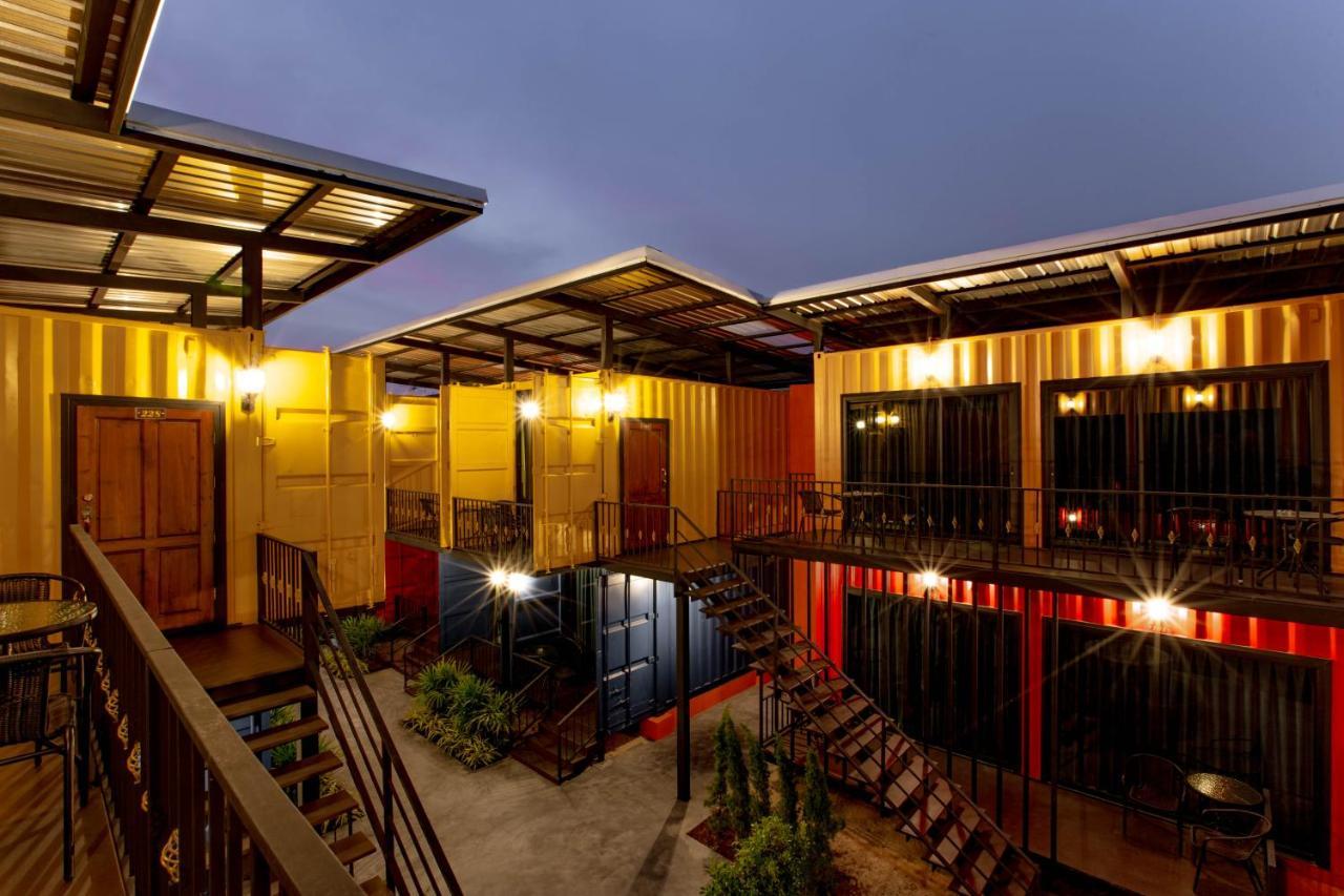 Tuscany Land Resort Donmuang Bangkok Exteriör bild